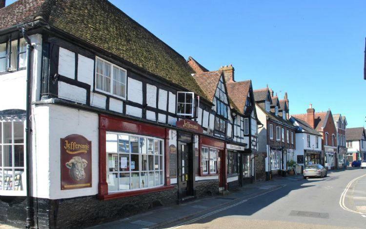 4 The Clockhouse , Midhurst Bagian luar foto